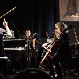 Showing members of orchestra