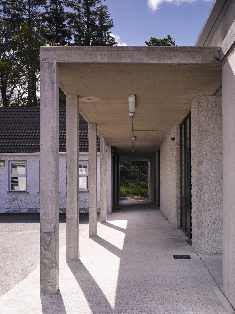 Rosmuc School view of covered walkway showing through to landscape