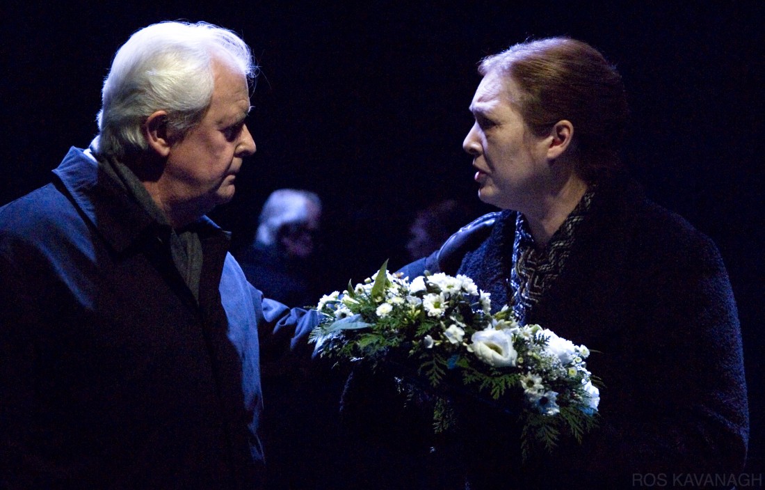 Showing Des Nealon and Deirdre Donnelly